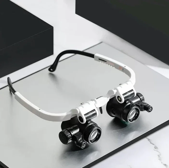 Karnz | Präzisionslupe mit einstellbarer LED-Beleuchtung