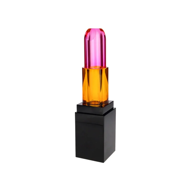 Dekorative Vase im Lippenstift-Design in Schwarz und Rosa von GiftCompany