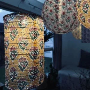 Lampe cylinder med solceller – Flower Orange - VIAMAJA.DK